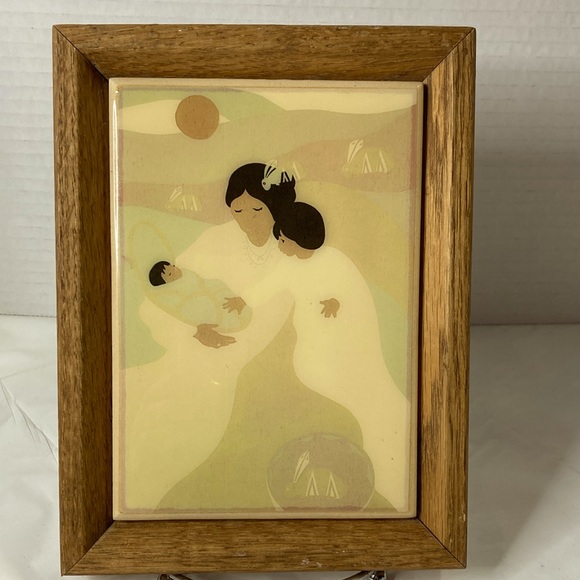 Mindres Lullaby Framed Ceramic Tile Art Jacqueline Rochester Mother Child & Baby - Picture 1 of 9